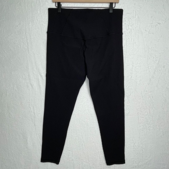 Athleta Elation Rib Tight Black Crop Sz 1X - Picture 8 of 8